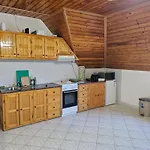 Csaladfa Vendeghaz *